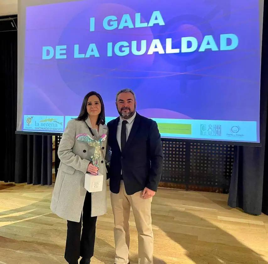 La ilipense Inma Saavedra, premio a la Emprendedora más Joven en la I Gala de la Igualdad